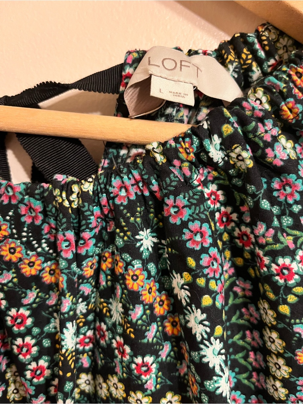 LOFT Garden Dobby Tie Back Ruffle Blouse - Picture 6 of 7